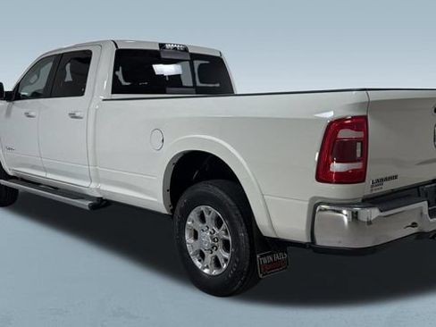 Used 2021 RAM 3500 Laramie w/ Cold Weather Group AWD/4WD image 8