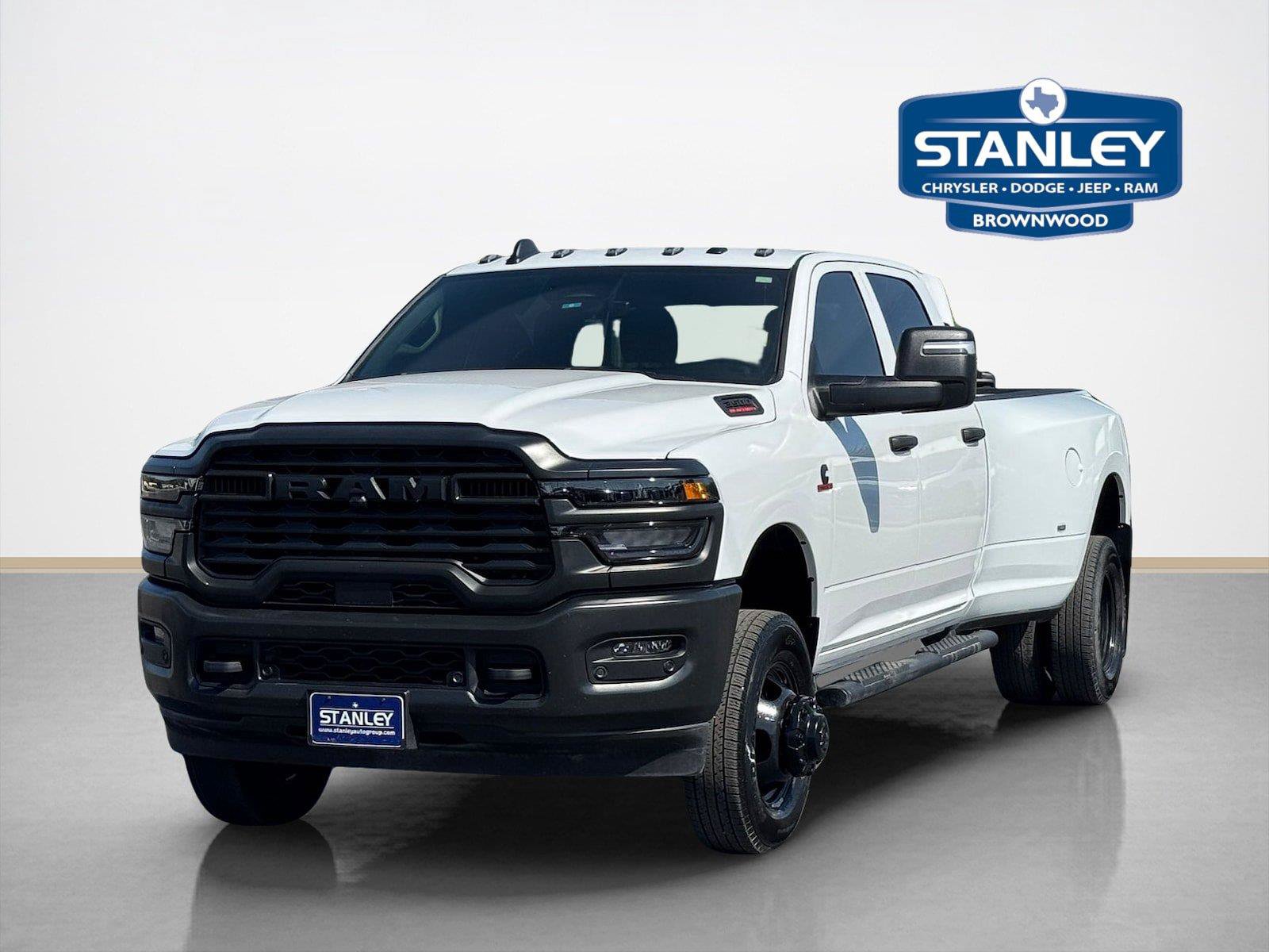 Used 2025 RAM 3500 Tradesman AWD/4WD image 3