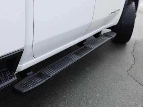 Used 2020 GMC Sierra 2500 AT4 w/ AT4 Premium Package AWD/4WD image 37