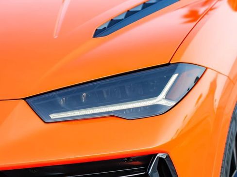 Used 2023 Lamborghini Urus S image 5