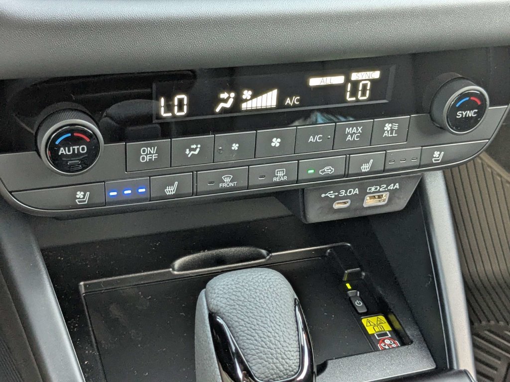 New 2026 Subaru Outback Touring AWD/4WD image 21
