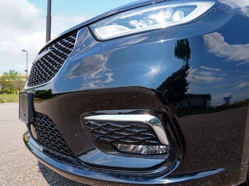 Used 2026 Chrysler Pacifica Select FWD image 22