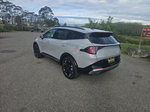 New 2026 Kia Sportage SX AWD/4WD image 3