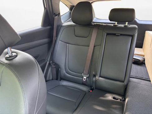 Certified 2025 Hyundai Tucson SEL image 12