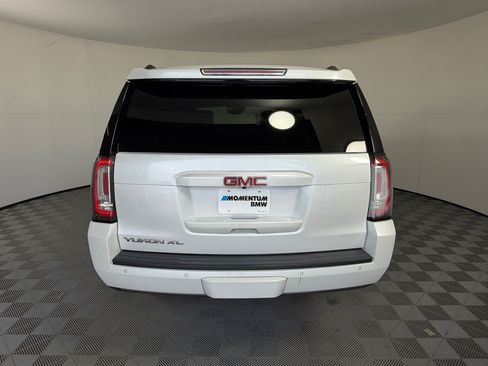 Used 2017 GMC Yukon XL SLT w/ Open Road Package RWD image 10
