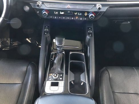 Used 2022 Kia Telluride EX w/ EX Premium Package AWD/4WD image 32