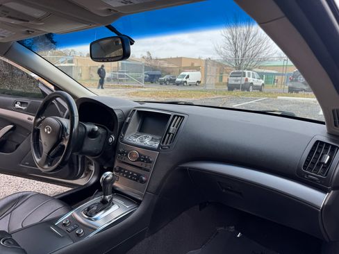 Used 2012 INFINITI G37 x w/ Premium Pkg image 39