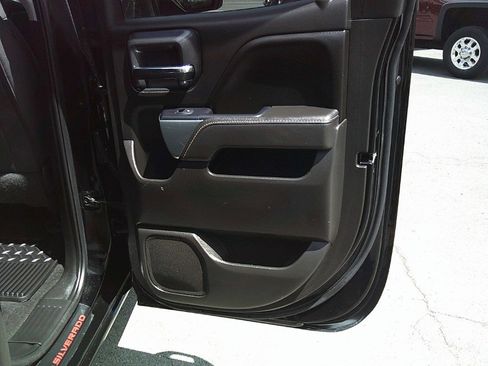 Used 2017 Chevrolet Silverado 1500 LT w/ All Star Edition AWD/4WD image 31