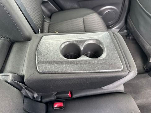 Used 2018 Nissan Rogue SV FWD image 24