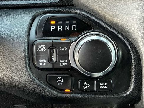 Used 2021 RAM 1500 Big Horn AWD/4WD image 20