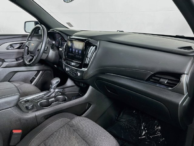 Used 2023 Chevrolet Traverse LT AWD/4WD image 39