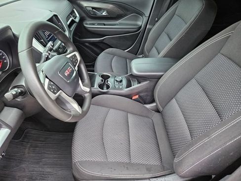 Used 2023 GMC Terrain SLE w/ Driver Convenience Package FWD image 5