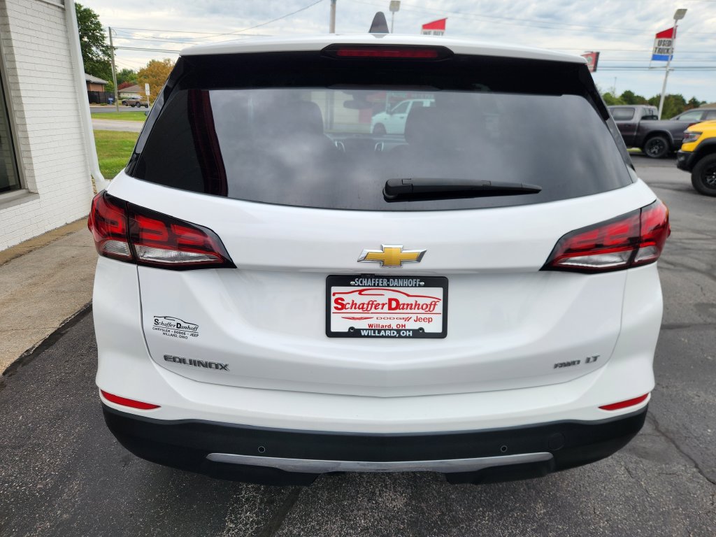 Used 2024 Chevrolet Equinox LT AWD/4WD image 4