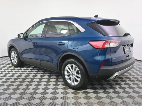 Used 2020 Ford Escape SE AWD/4WD image 3