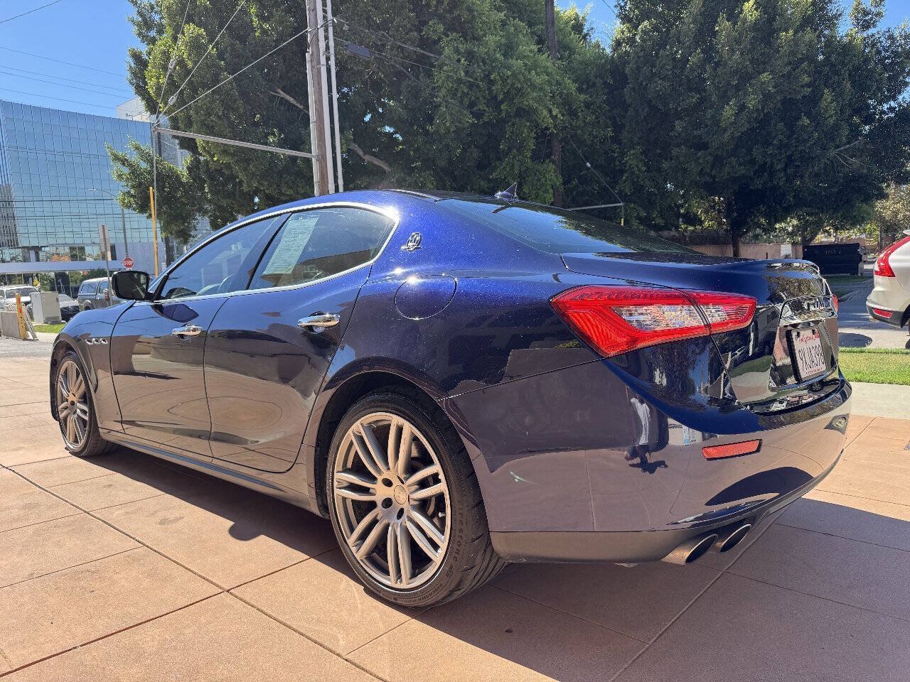 Used 2016 Maserati Ghibli RWD image 7