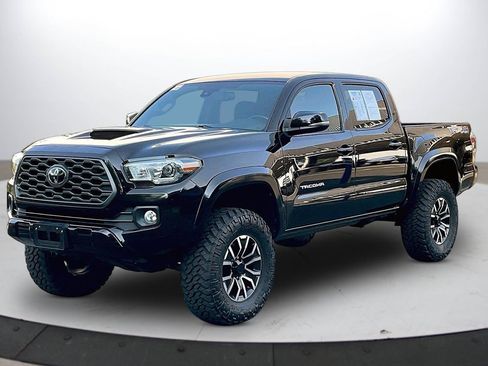 Used 2020 Toyota Tacoma TRD Sport AWD/4WD image 4