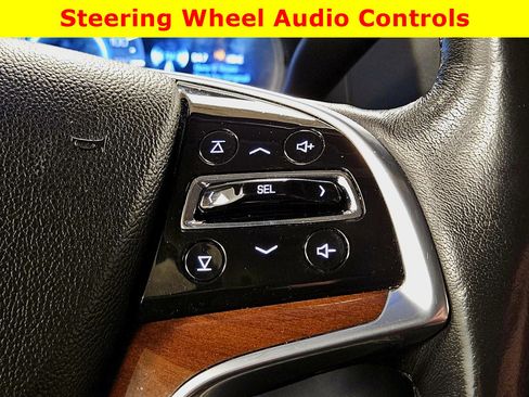 Used 2020 Cadillac Escalade ESV Premium Luxury image 38