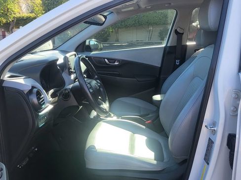 Used 2020 Hyundai Kona Ultimate FWD image 25