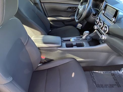Used 2024 Nissan Sentra S image 11