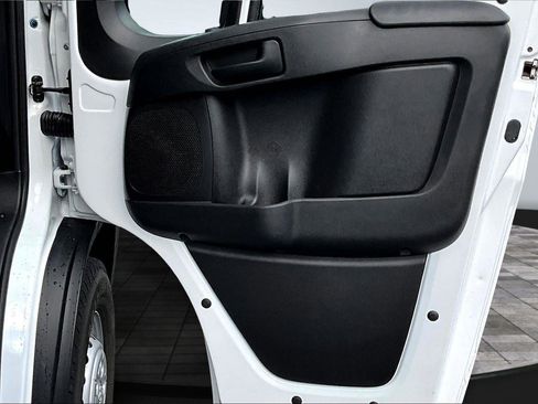 Used 2025 RAM ProMaster 2500 image 25