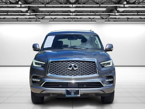 Used 2019 INFINITI QX80 Luxe w/ 22" Wheel Package AWD/4WD image 4