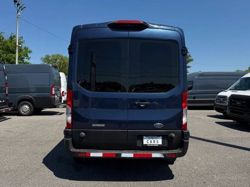 Used 2019 Ford Transit 250 148 Medium Roof RWD image 5