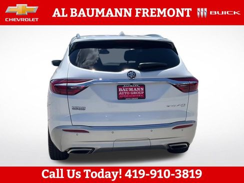 Used 2019 Buick Enclave Premium AWD/4WD image 5