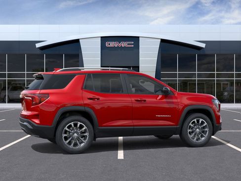 New 2026 GMC Terrain Elevation image 29