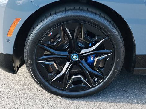 Used 2025 BMW iX M60 AWD/4WD image 13