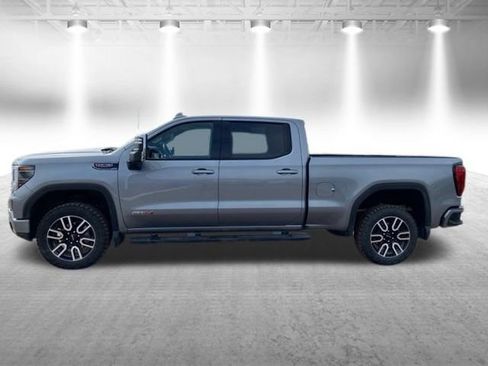 Certified 2025 GMC Sierra 1500 AT4 w/ Technology Package AWD/4WD image 12