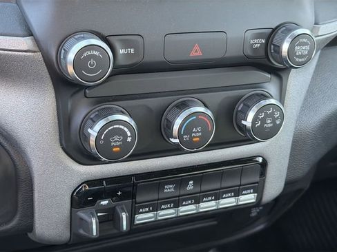 New 2024 RAM 2500 Tradesman w/ Chrome Appearance Group image 24