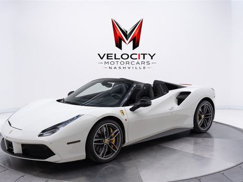Used 2017 Ferrari 488 Spider RWD image 10