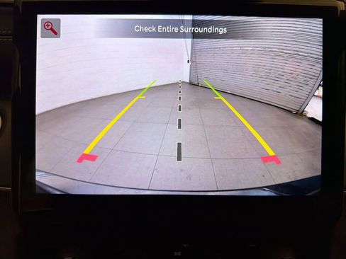 New 2025 Jeep Grand Cherokee Limited w/ Black Appearance Package image 13