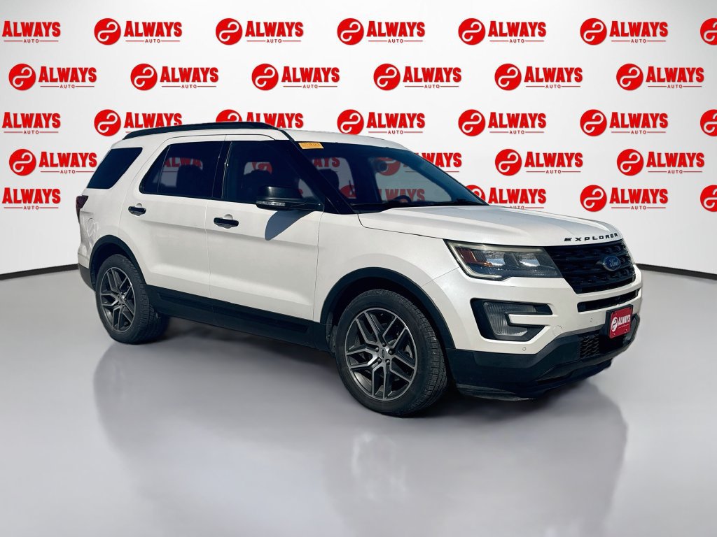 Used 2017 Ford Explorer Sport w/ Equipment Group 401A AWD/4WD image 3