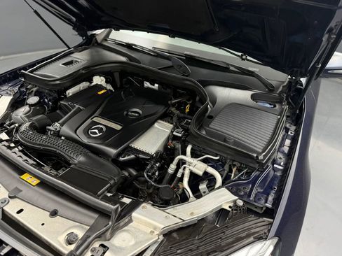 Used 2018 Mercedes-Benz GLC 300 4MATIC image 13