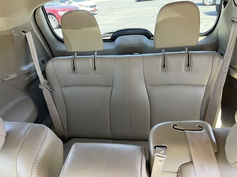 Used 2010 Toyota Highlander Limited AWD/4WD image 15