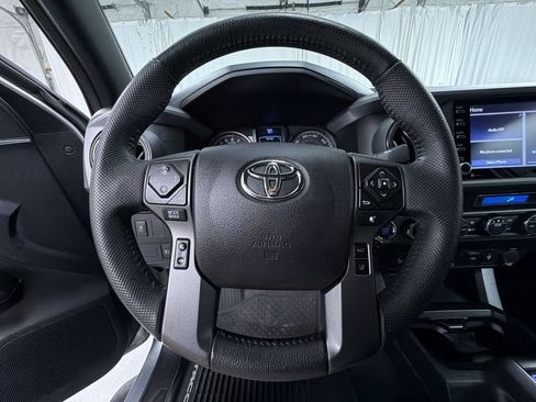 Certified 2021 Toyota Tacoma TRD Sport w/ Technology Package AWD/4WD image 26