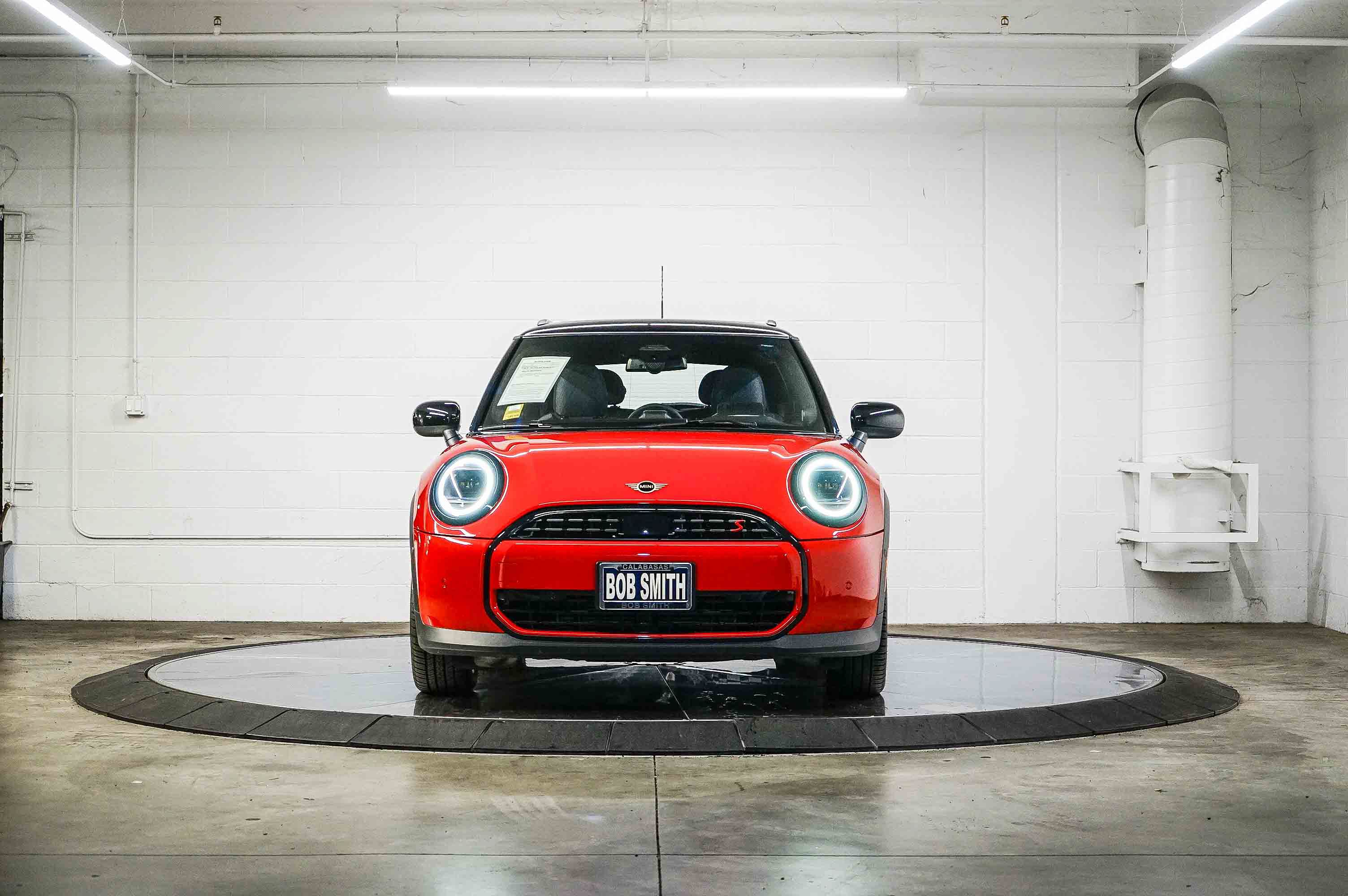 Used 2026 MINI Cooper S FWD image 2