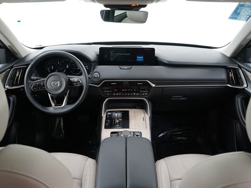 Certified 2025 MAZDA CX-90 Plug-In Hybrid w/Premium Sport image 17