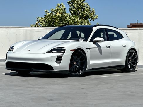 Used 2024 Porsche Taycan GTS AWD/4WD image 1