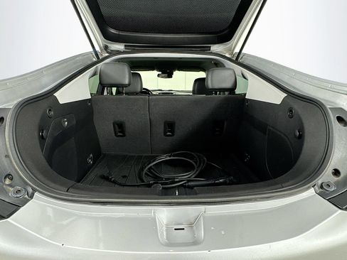 Used 2017 Chevrolet Volt LT w/ Comfort Package FWD image 31