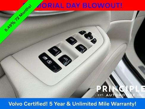 Certified 2024 Volvo XC90 T8 Plus w/ Protection Package Premier AWD/4WD image 28
