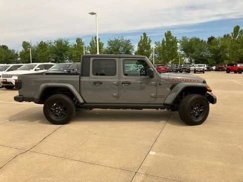 Used 2022 Jeep Gladiator Mojave w/ LED Lighting Group AWD/4WD image 5