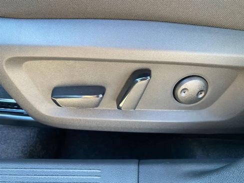 New 2026 Nissan Rogue SV image 12