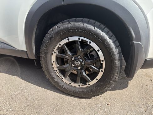 Used 2024 Nissan Pathfinder Rock Creek image 11