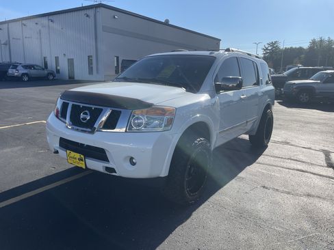 Used 2014 Nissan Armada Platinum w/ Platinum Reserve Package AWD/4WD image 4