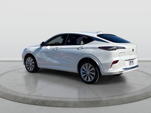 Used 2025 Buick Envista Avenir FWD image 6