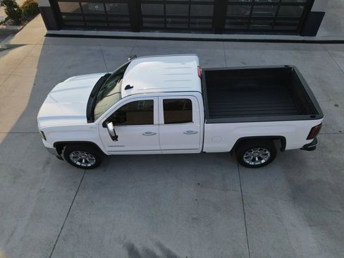 Used 2018 GMC Sierra 1500 SLT w/ SLT Premium Package image 50