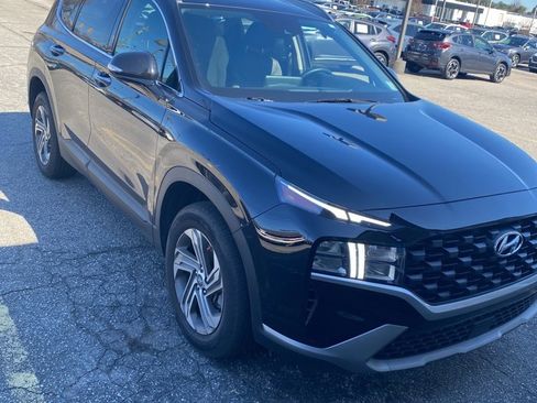 Certified 2023 Hyundai Santa Fe SEL image 2