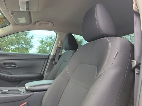 Used 2025 Nissan Sentra S FWD image 21